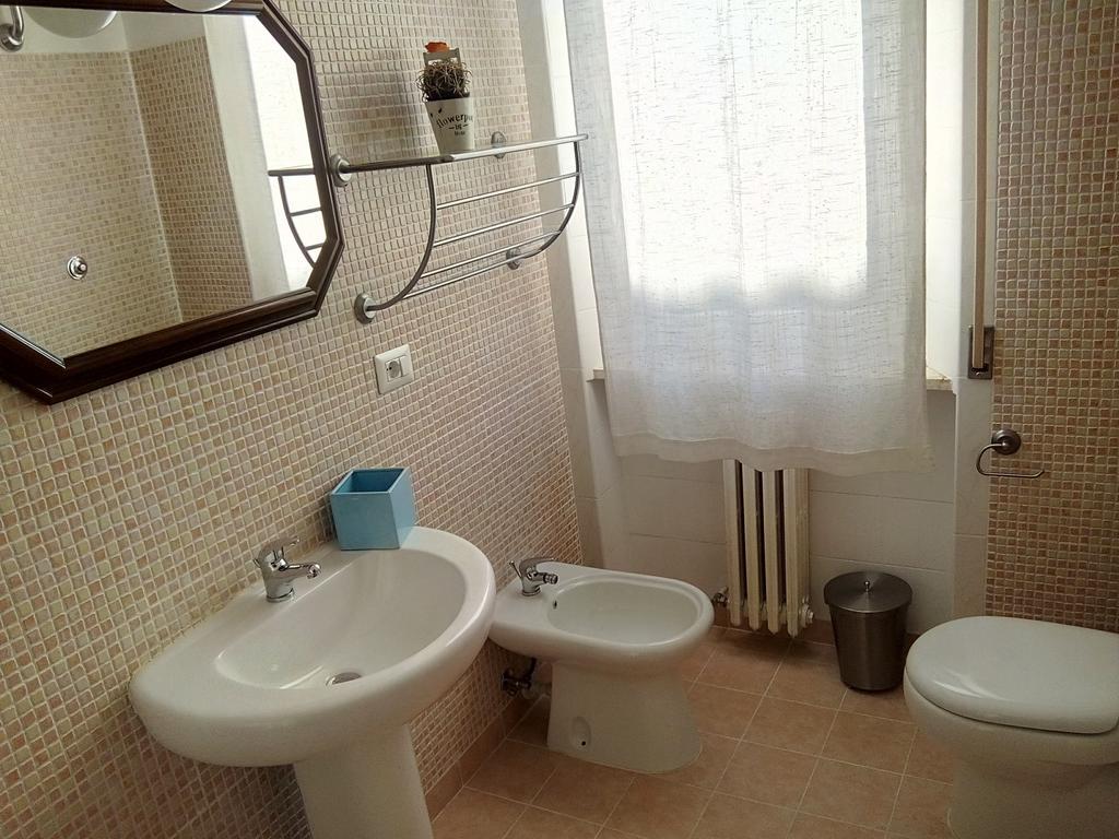 Camere Due Per Due سيرولو الغرفة الصورة